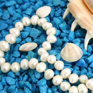 Beads from pearls and cockleshells