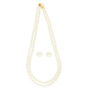 Staple Jewellery Pieces You Need in Your Collection