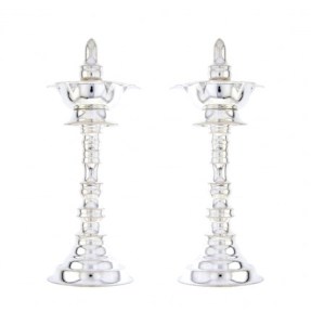 purchase of this stunning silver idol